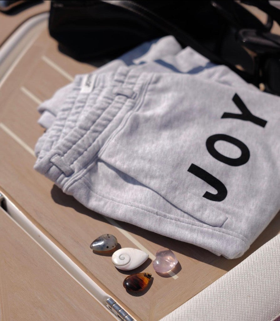 Le Set JOYPPO — jogging et pierres énergétiques